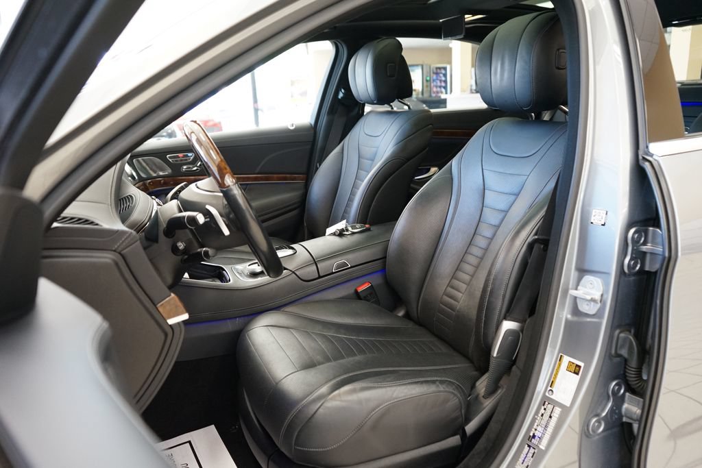 Used 2015 Mercedes-Benz S 550 4MATIC Sedan image 2