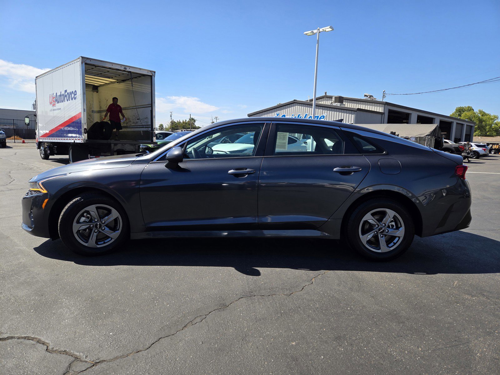 Used 2023 Kia K5 LXS image 7