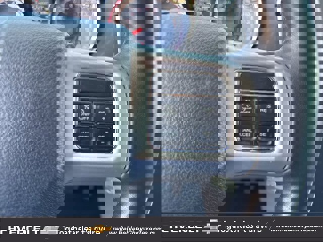 Used 2018 Dodge Grand Caravan SE w/ UConnect Hands-Free Group image 19