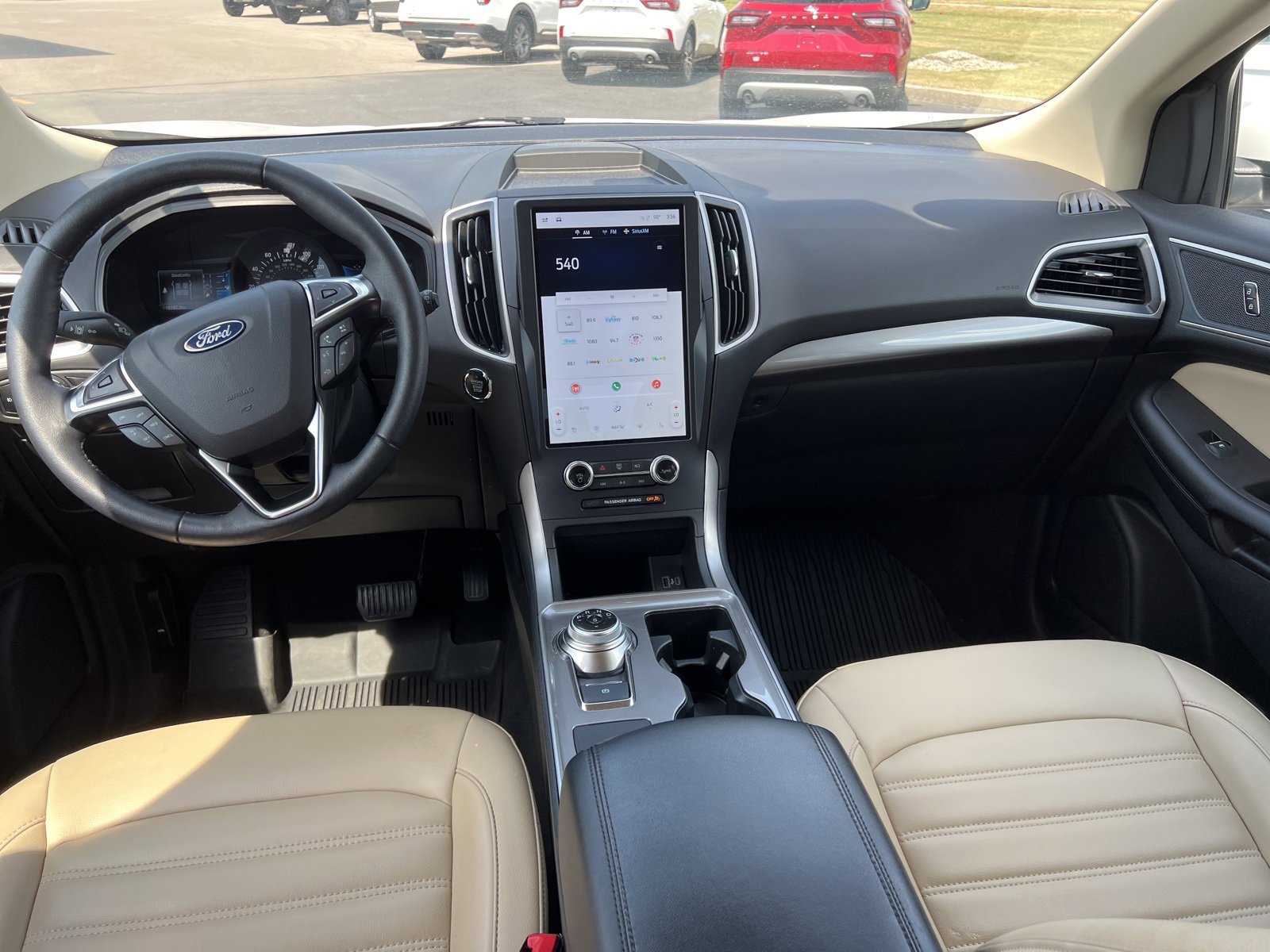 Used 2023 Ford Edge SEL w/ Convenience Package image 13