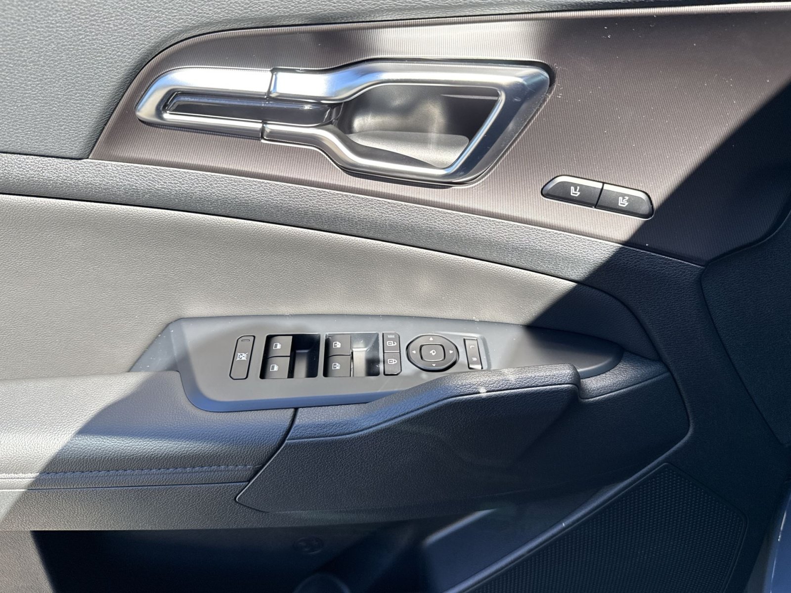 New 2027 Kia Sportage SX Prestige AWD/4WD image 19