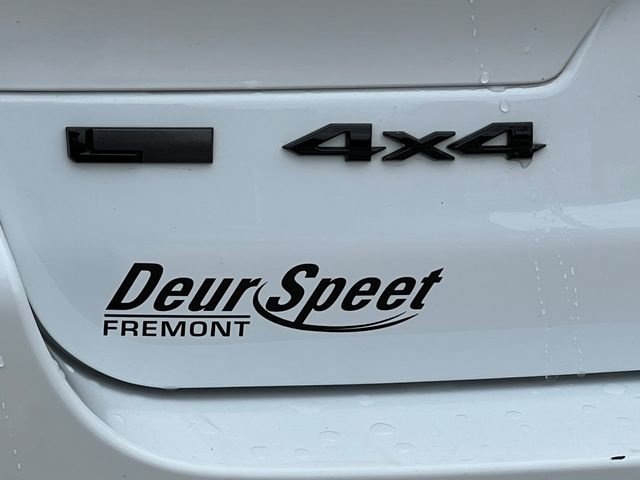 Used 2023 Jeep Grand Cherokee L Laredo image 2