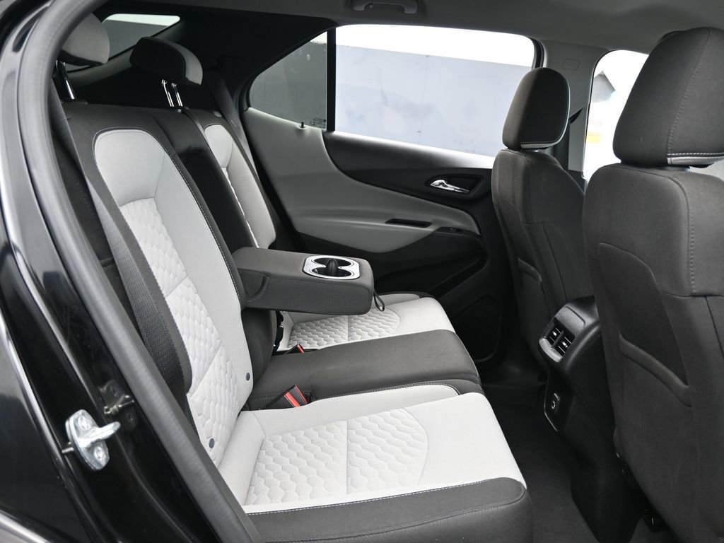 Used 2020 Chevrolet Equinox LS image 35