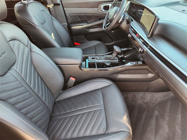 Certified 2025 Kia Sorento SX Prestige image 14