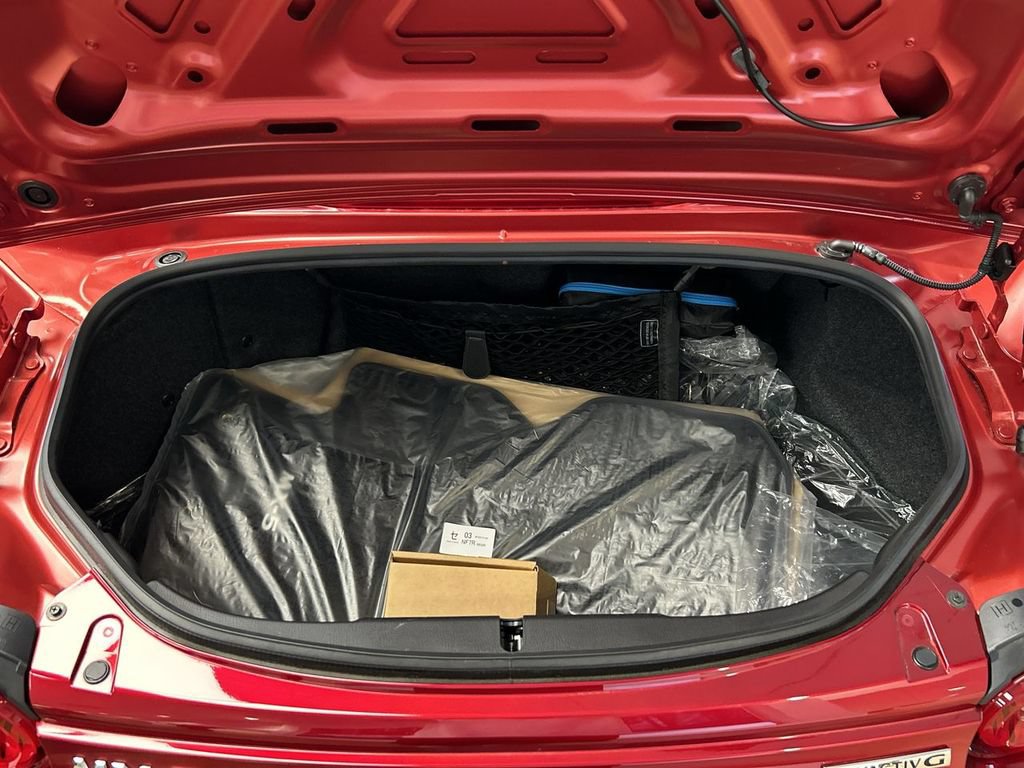 New 2026 MAZDA MX-5 Miata Club w/ Weather Package RWD image 14