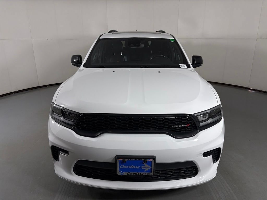 Used 2024 Dodge Durango GT RWD image 3