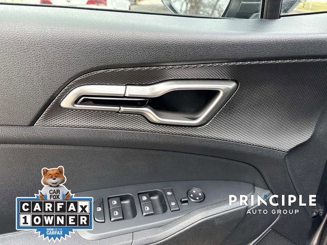 Used 2024 Kia Sportage LX image 12