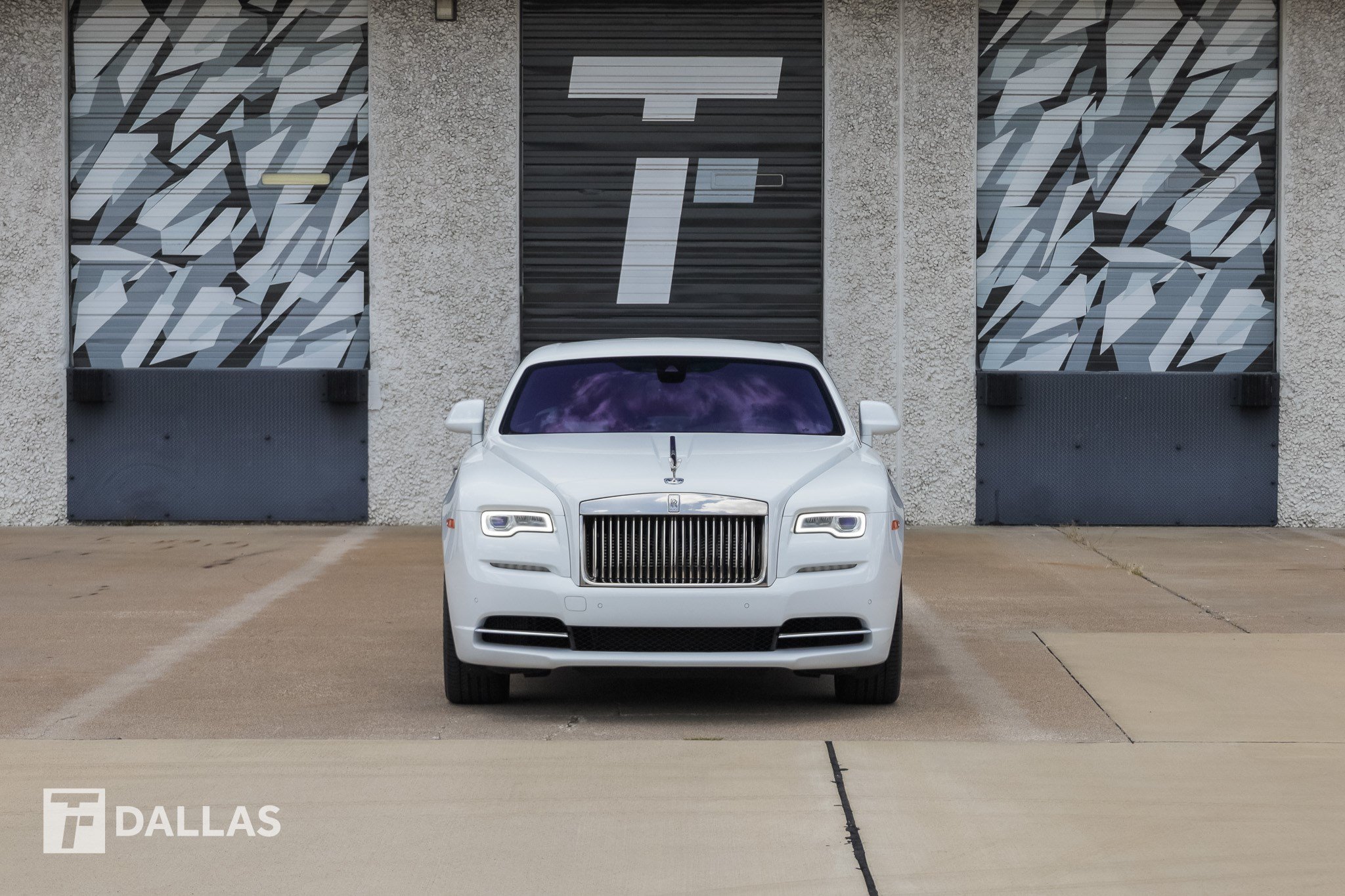 Used 2019 Rolls-Royce Wraith RWD image 3