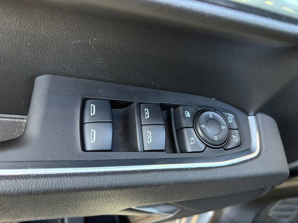 Used 2025 GMC Sierra 1500 SLT image 20