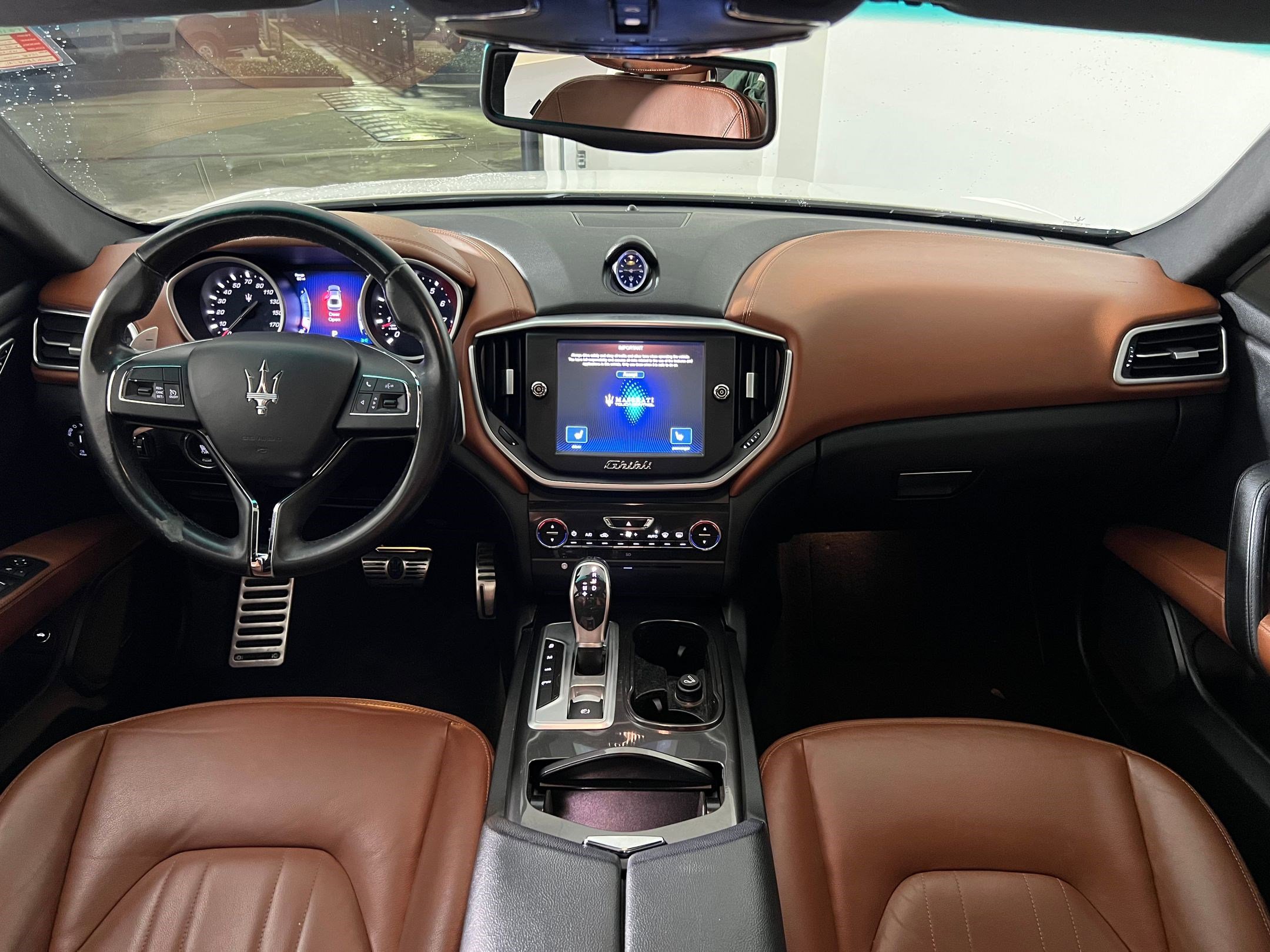 Used 2016 Maserati Ghibli image 15