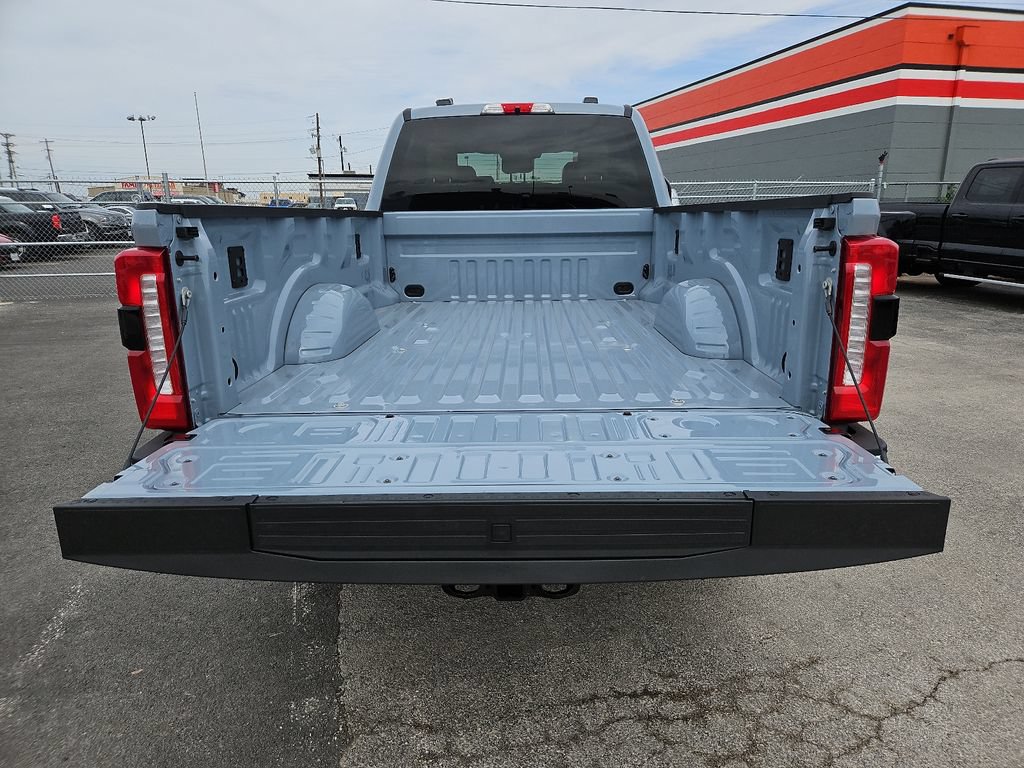 New 2026 Ford F350 Lariat w/ Chrome Package AWD/4WD image 18