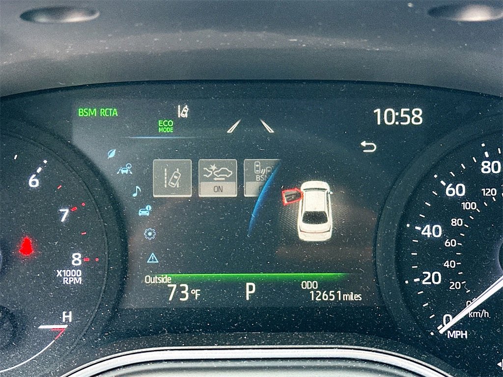 Used 2020 Toyota Avalon XLE image 12