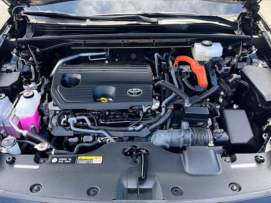 Used 2025 Toyota Crown AWD/4WD image 30