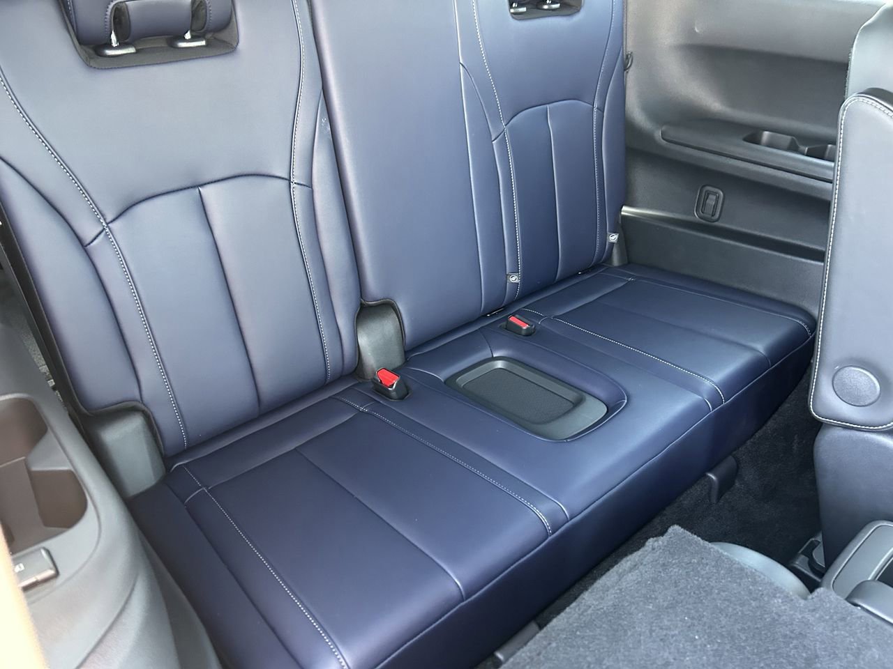 Certified 2026 INFINITI QX60 Sport w/ Dark Cargo Package AWD/4WD image 13