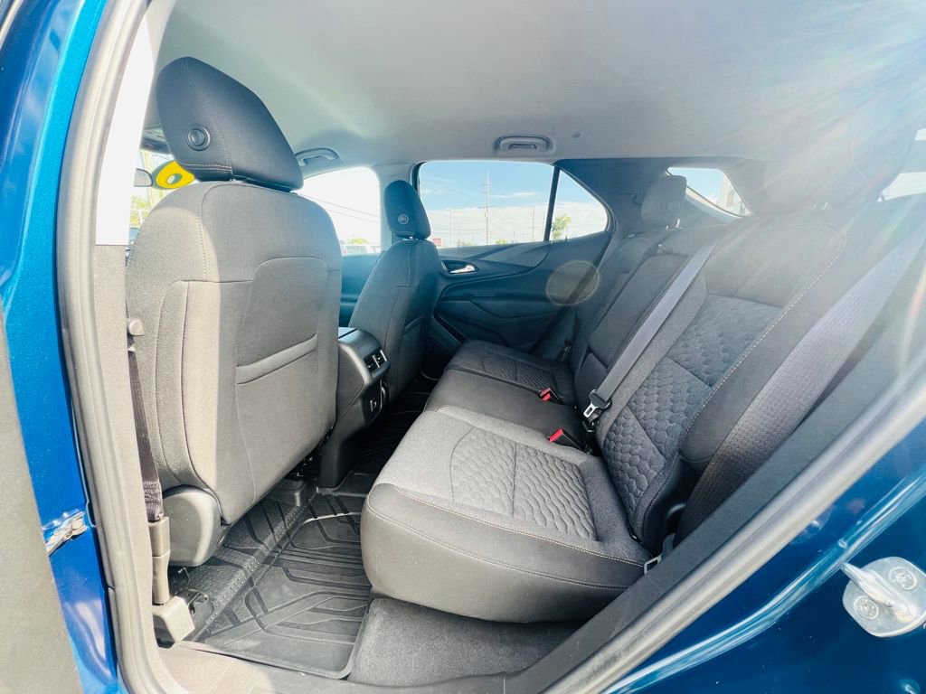 Used 2020 Chevrolet Equinox LT w/ Driver Convenience Package image 29