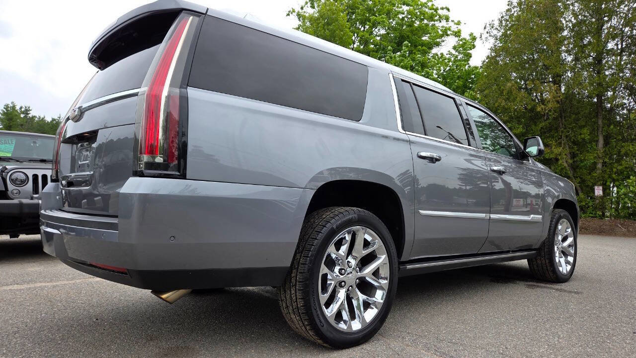 Used 2018 Cadillac Escalade ESV Premium Luxury AWD/4WD image 15