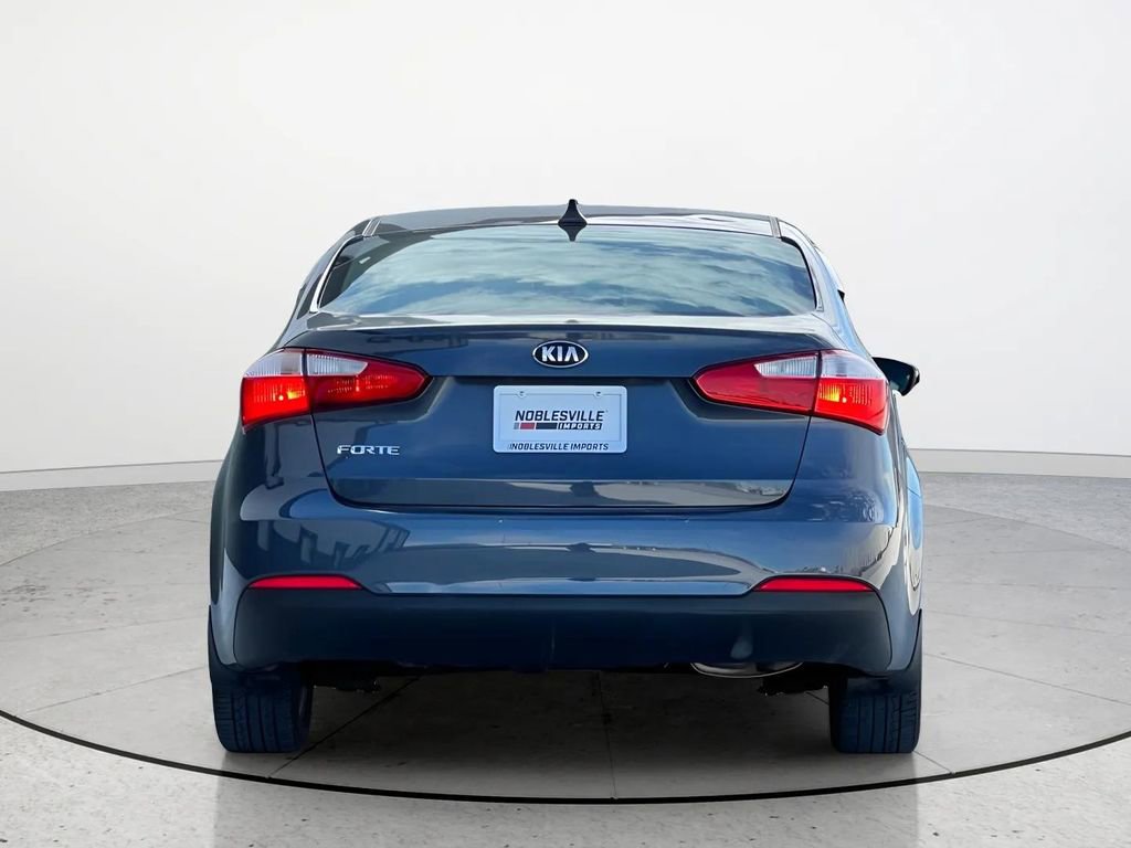 Used 2014 Kia Forte LX w/ Popular Package image 3