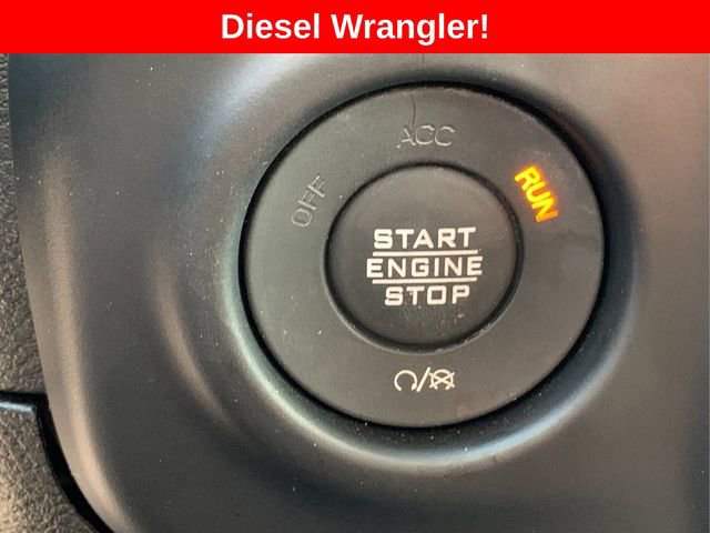 Certified 2020 Jeep Wrangler Unlimited Sahara image 32