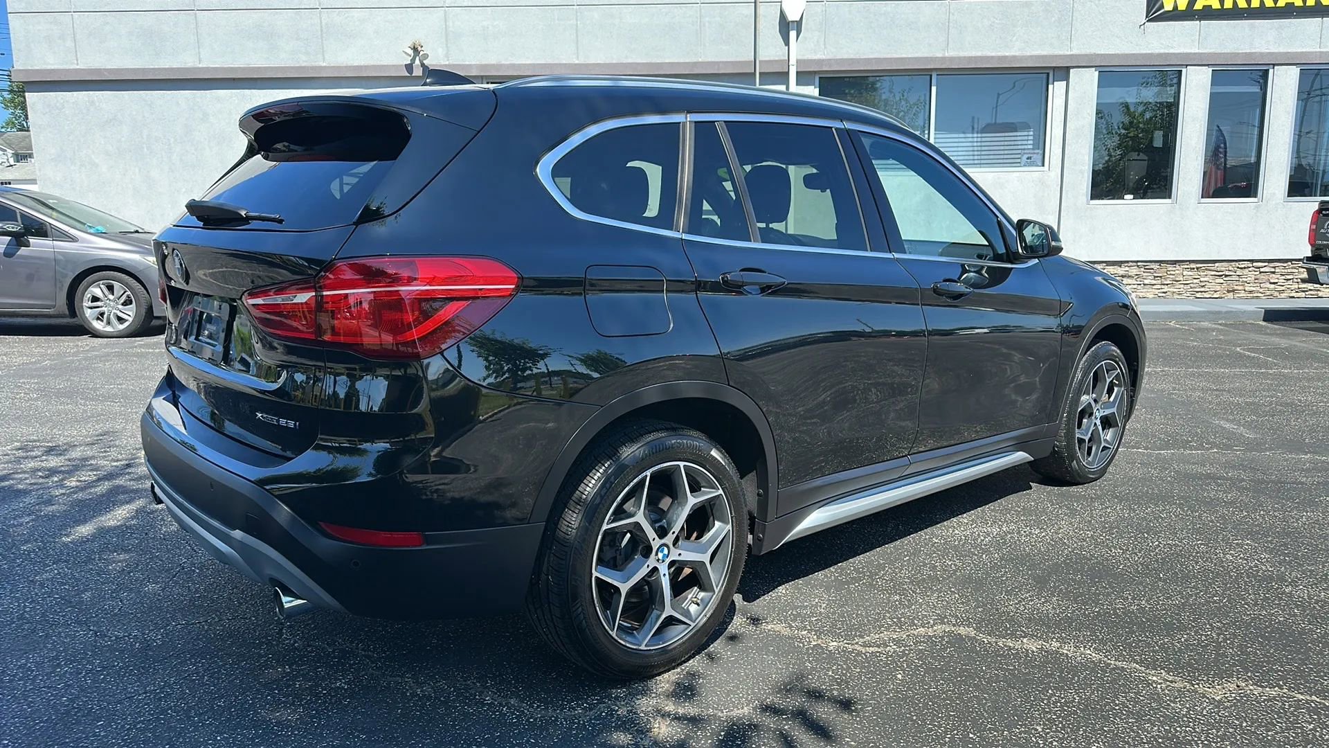 Used 2019 BMW X1 xDrive28i image 5