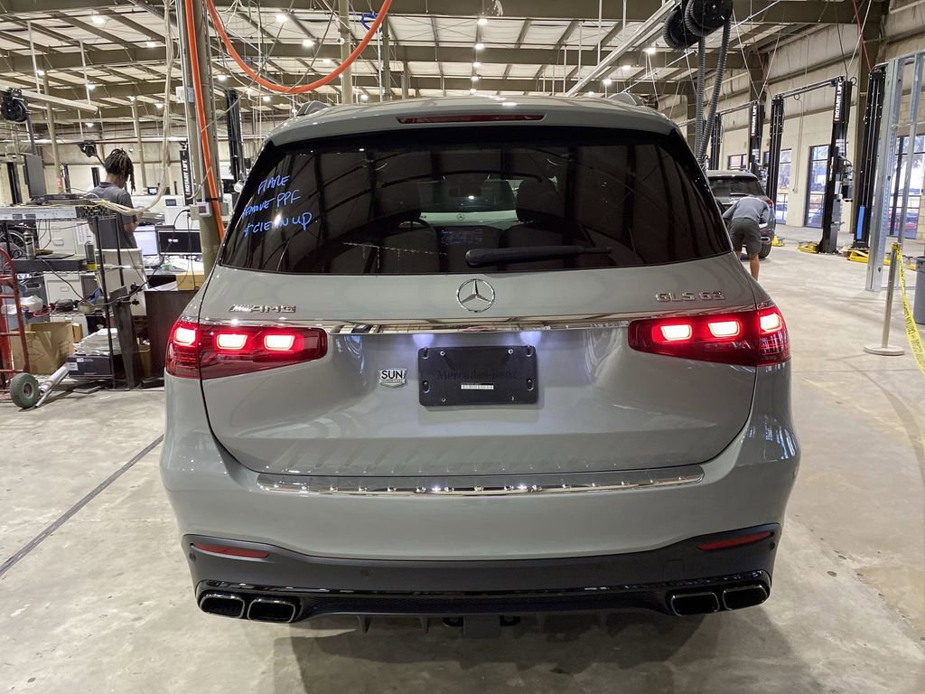 Used 2024 Mercedes-Benz GLS 63 AMG 4MATIC image 16