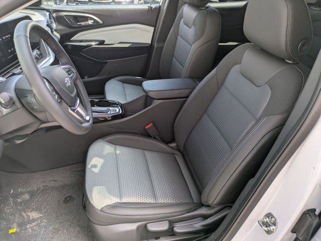 New 2026 Chevrolet Trax LT w/ Driver Confidence Package FWD image 11