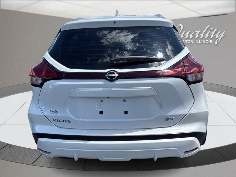 Used 2023 Nissan Kicks SV FWD image 5