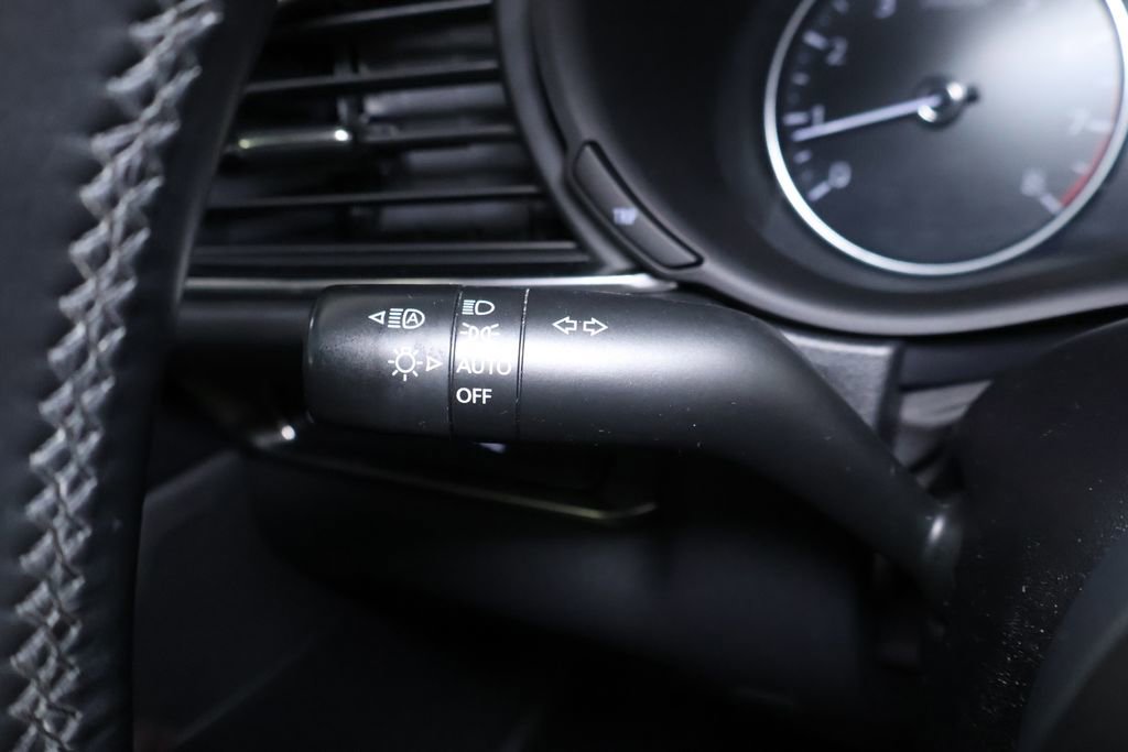 Used 2022 MAZDA CX-30 AWD 2.5 S w/ Premium Package image 24