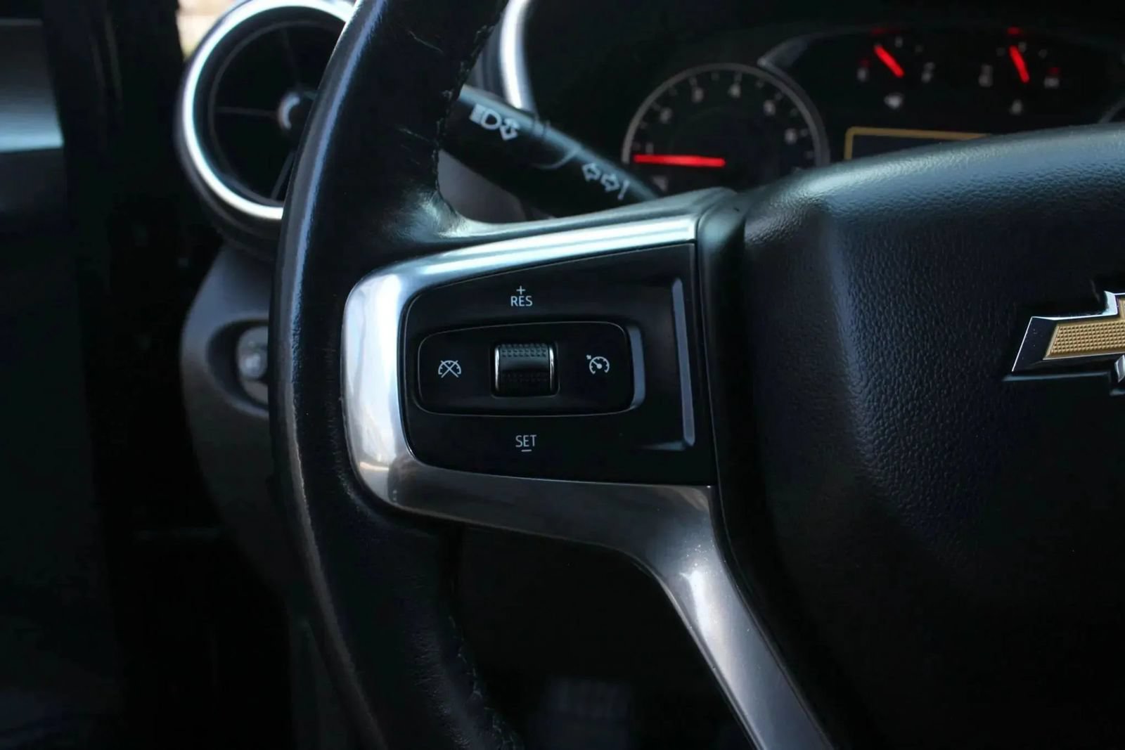 Used 2019 Chevrolet Blazer LT w/ Sound & Technology Package FWD image 28
