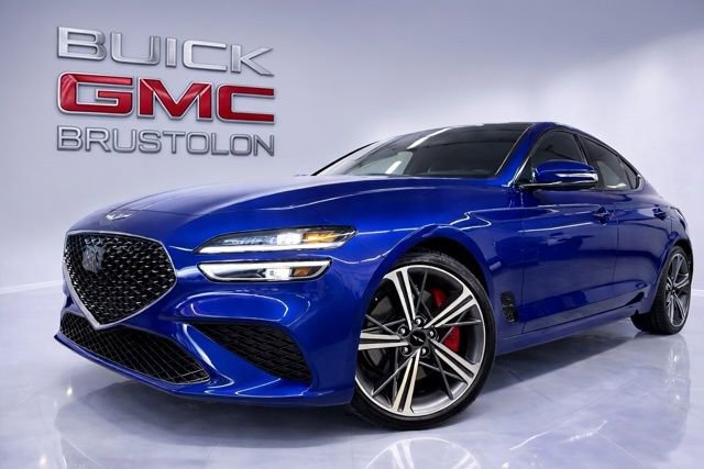 Used 2025 Genesis G70 2.5T w/ Sport Prestige Package image 1