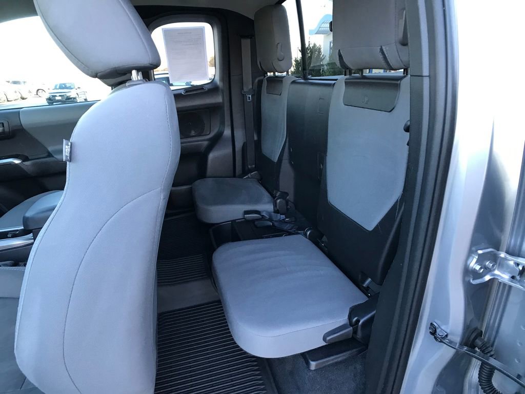 Used 2020 Toyota Tacoma SR5 image 10