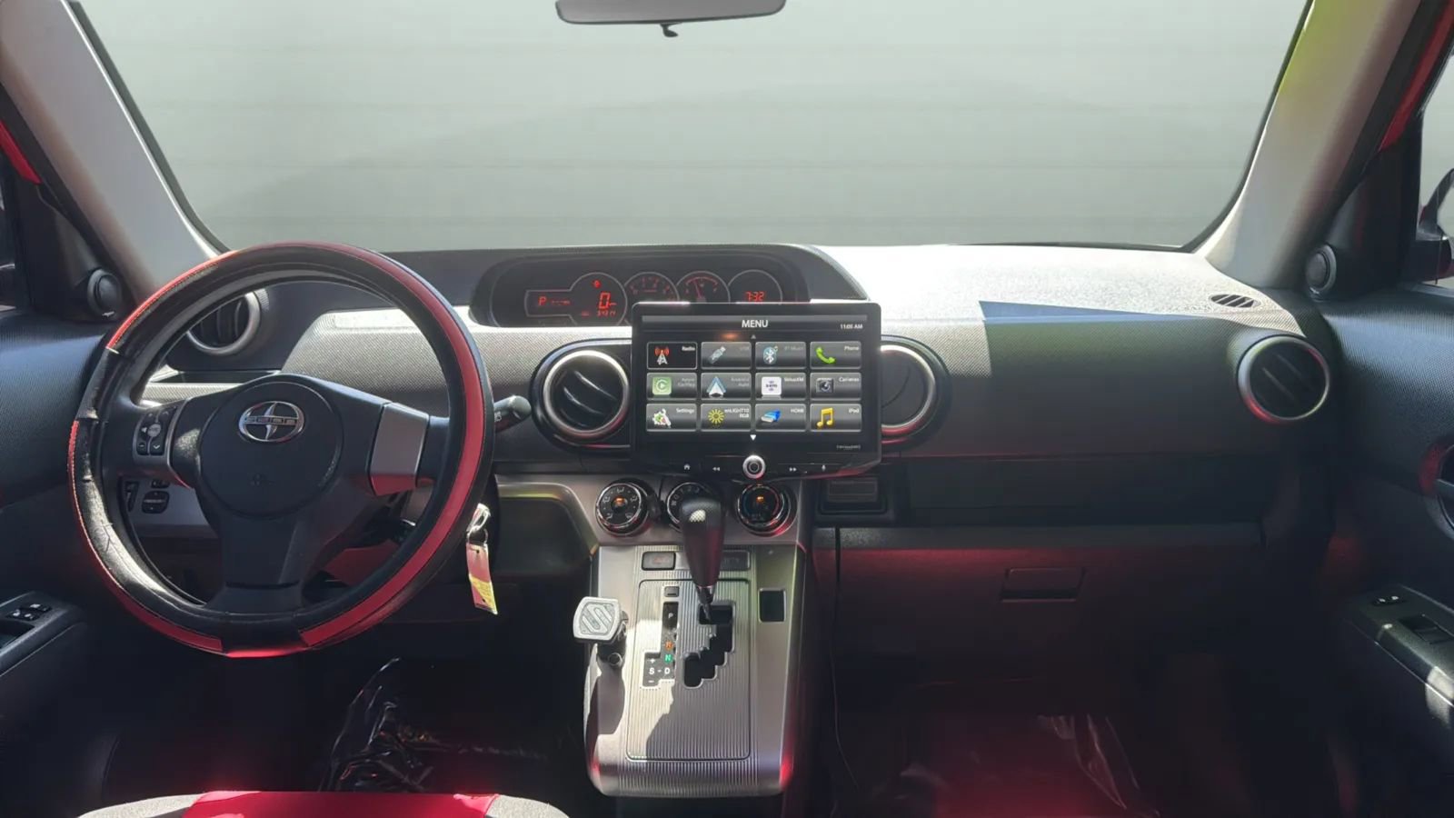 Used 2014 Scion xB FWD image 20