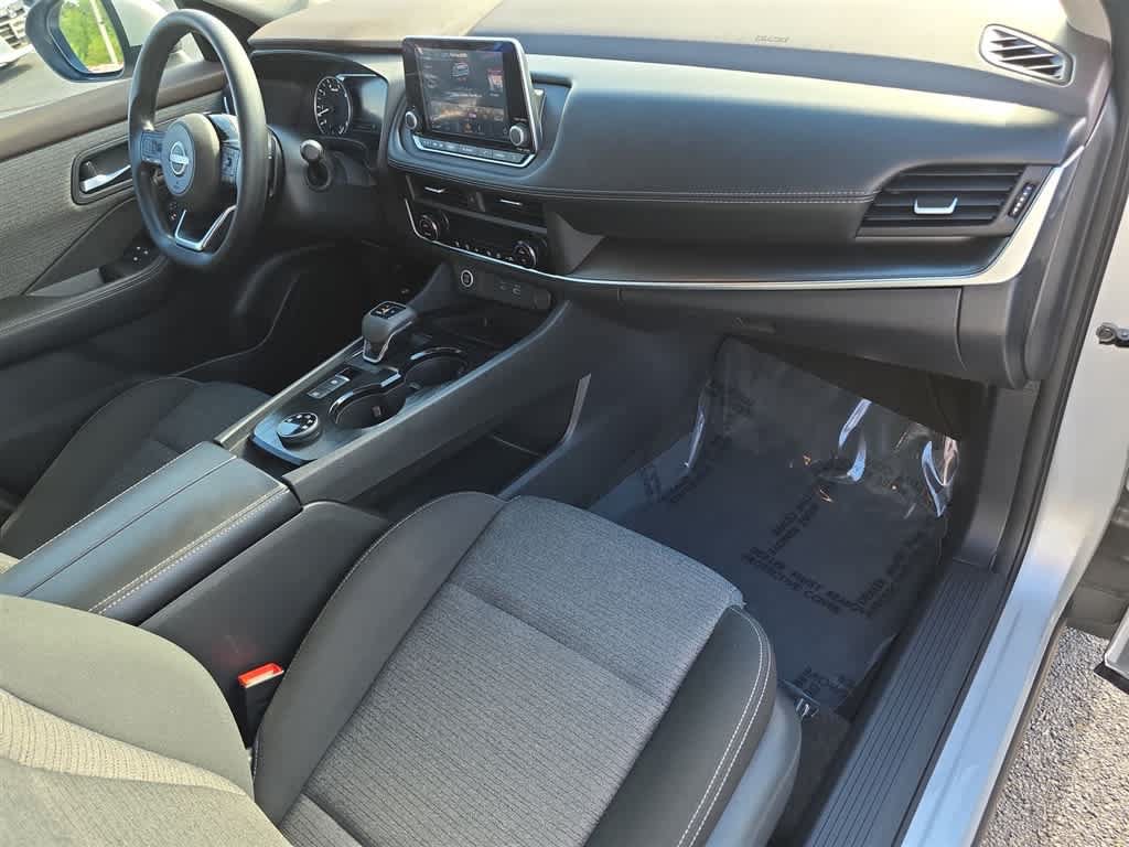 Used 2023 Nissan Rogue SV AWD/4WD image 11