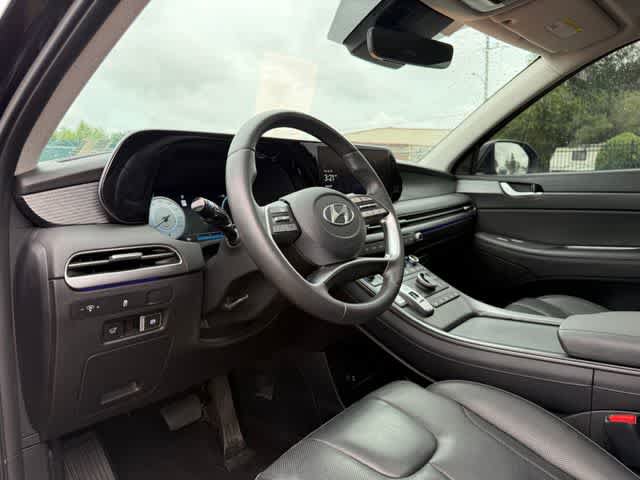 Used 2024 Hyundai Palisade Limited FWD image 15