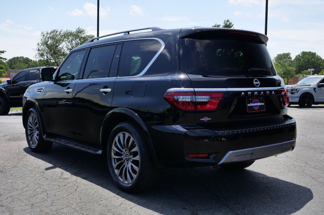Used 2023 Nissan Armada Platinum w/ Captain's Chairs Package RWD image 6