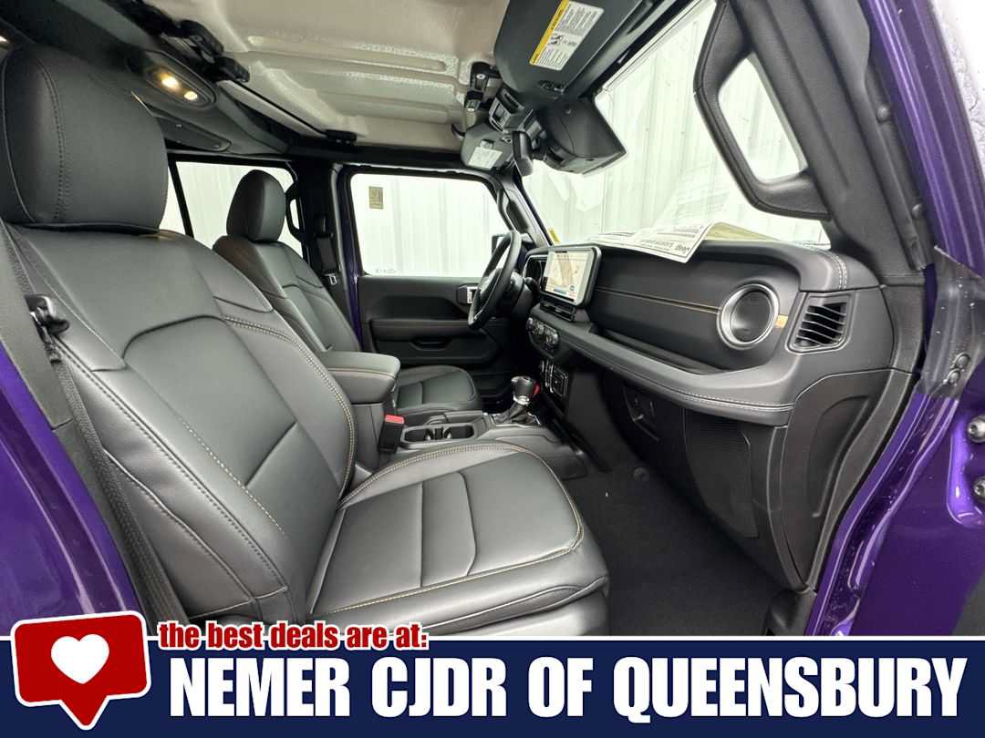 New 2026 Jeep Gladiator Sport AWD/4WD image 24
