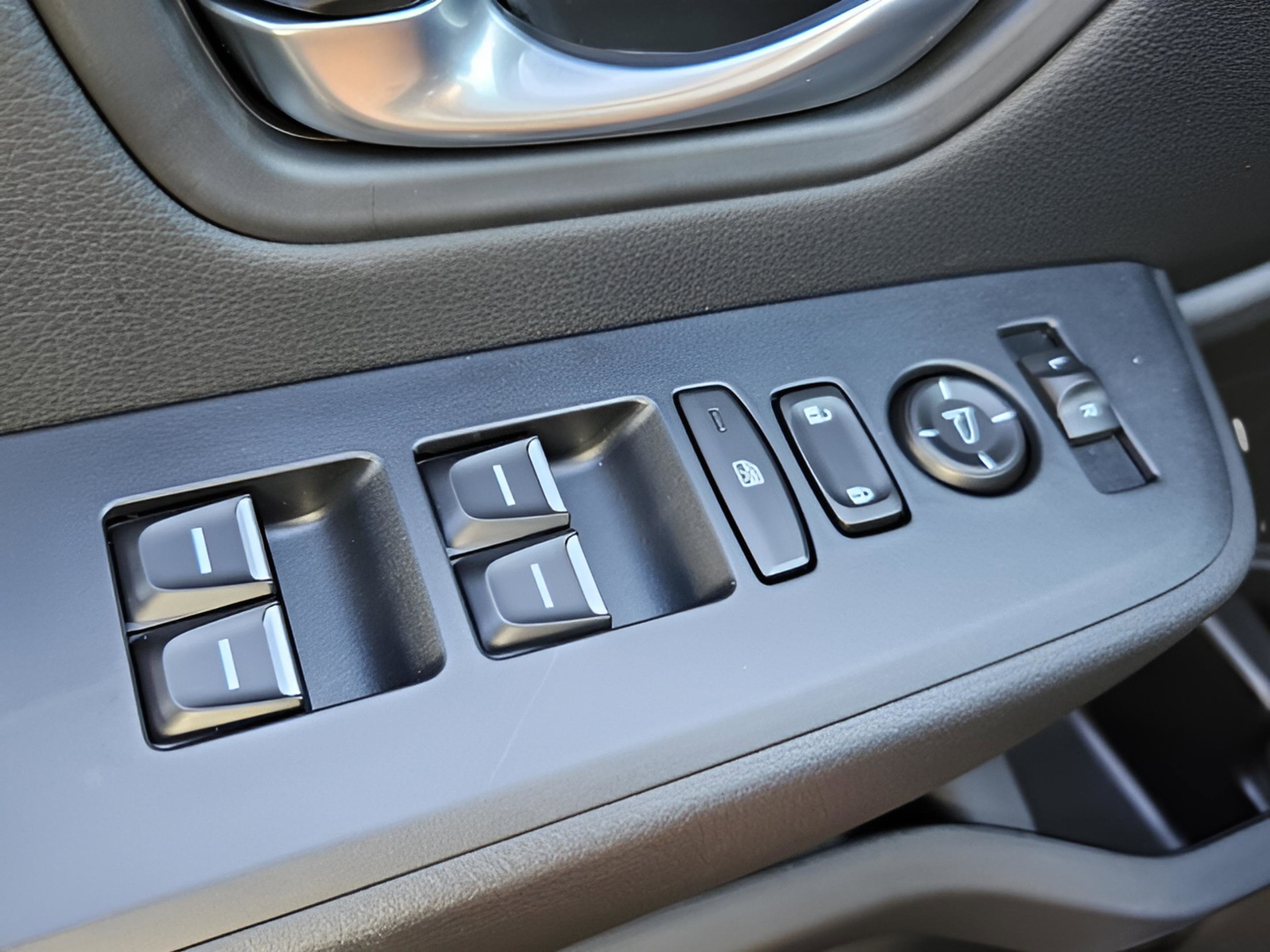 New 2025 Honda Pilot Sport image 35