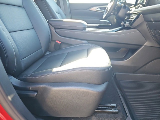 New 2026 Chevrolet Traverse LT image 17