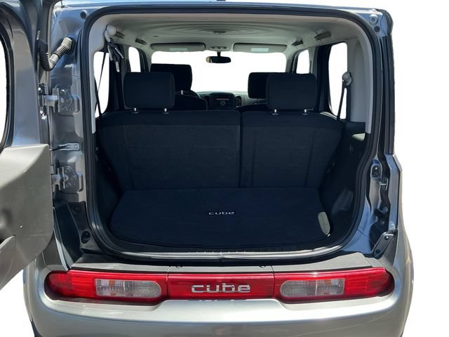Used 2014 Nissan Cube 1.8 S w/ Interior Designer Package FWD image 13