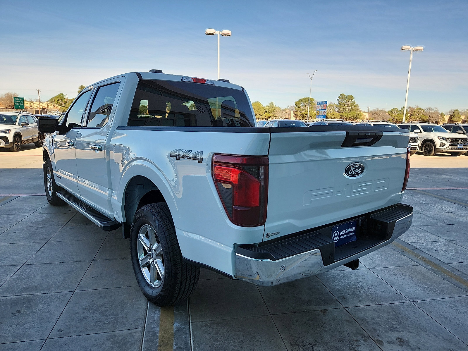 Used 2024 Ford F150 XLT w/ Mobile Office Package image 5