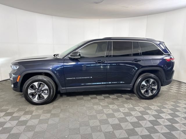 Used 2023 Jeep Grand Cherokee 4WD 4xe w/ Luxury Tech Group II image 6