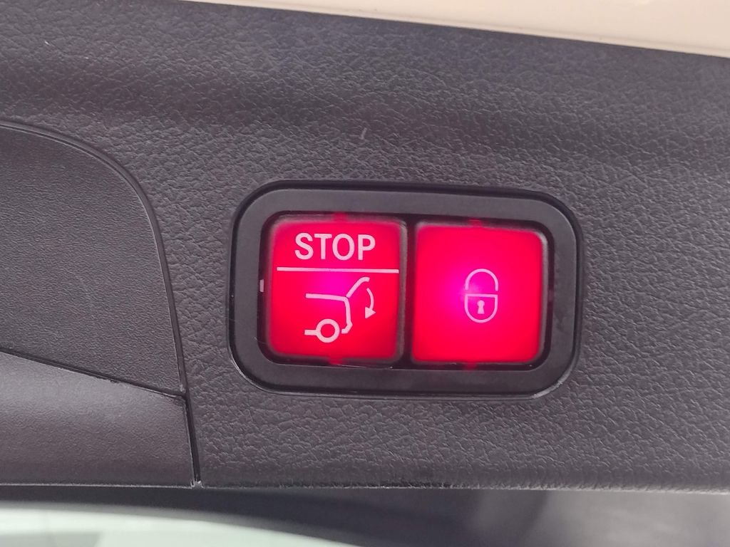 Used 2020 Mercedes-Benz GLE 350 4MATIC image 18