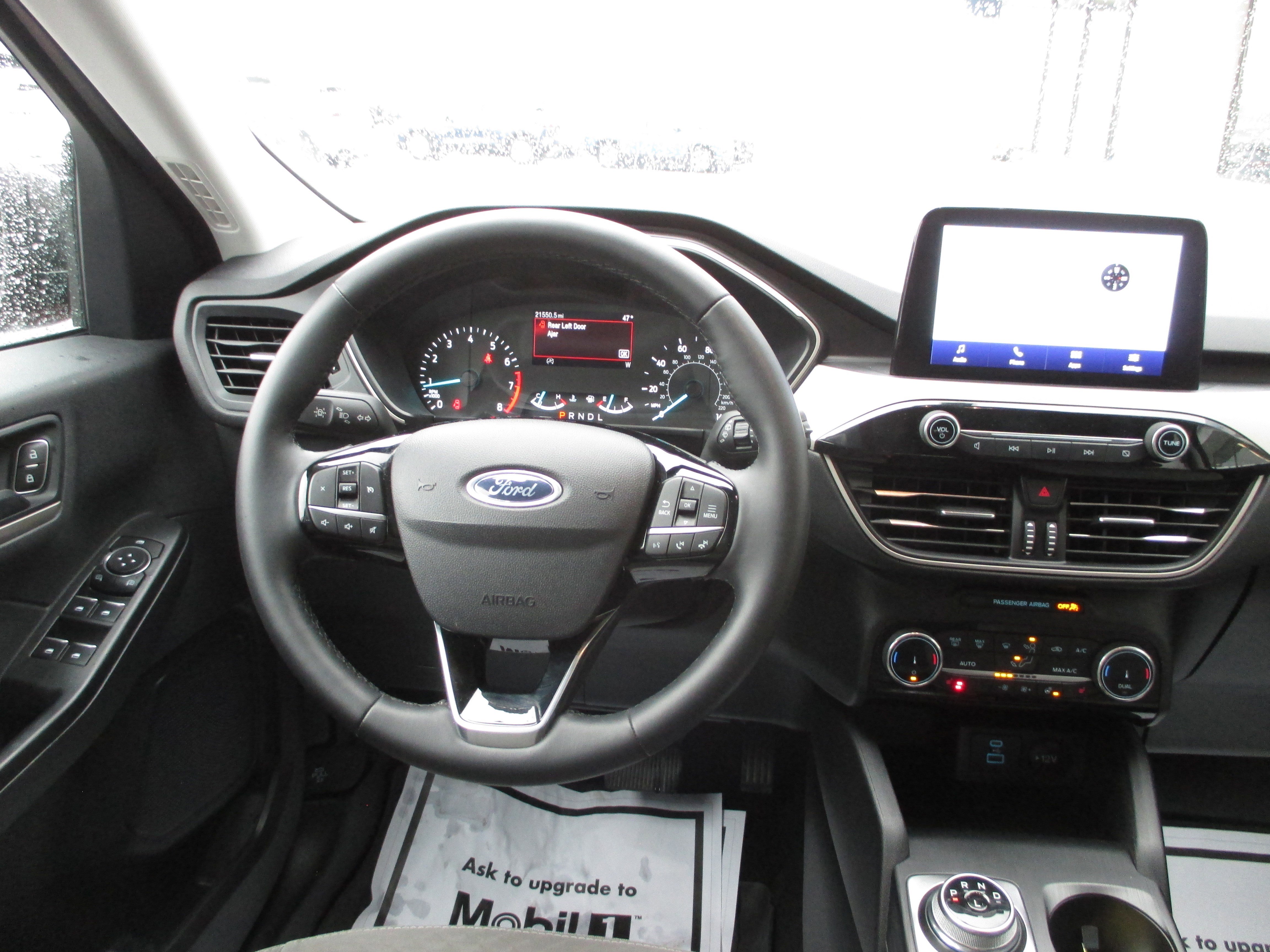 Used 2022 Ford Escape SE w/ Convenience Package image 12