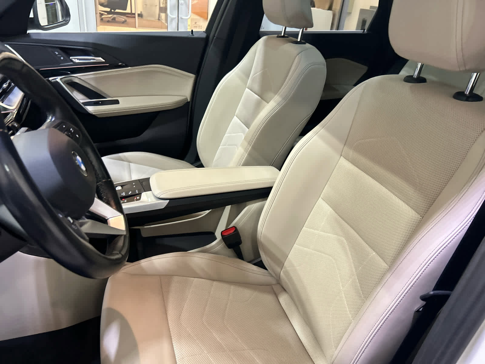 Used 2023 BMW X1 xDrive28i image 20