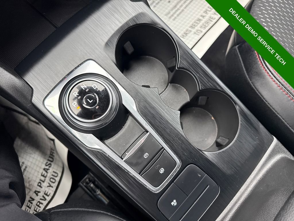 Used 2025 Ford Escape ST-Line Elite image 37