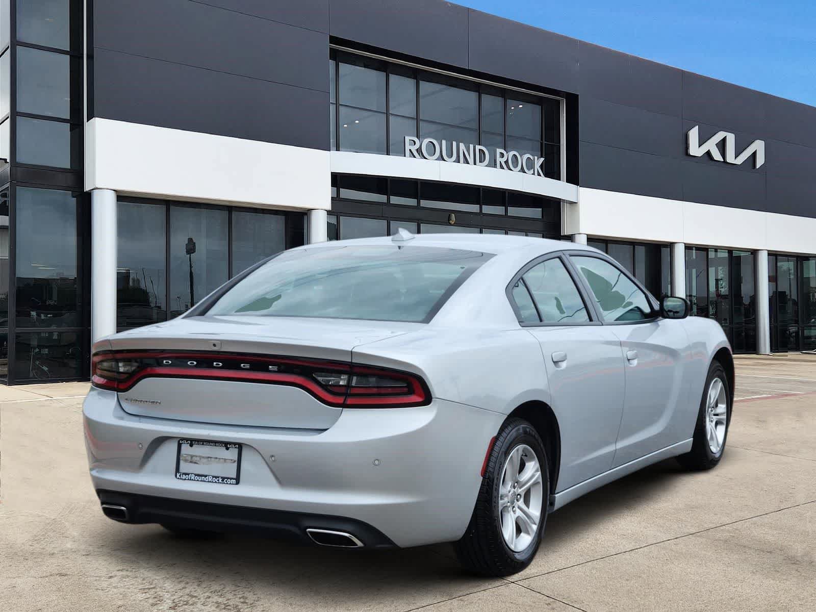 Used 2023 Dodge Charger SXT RWD image 6