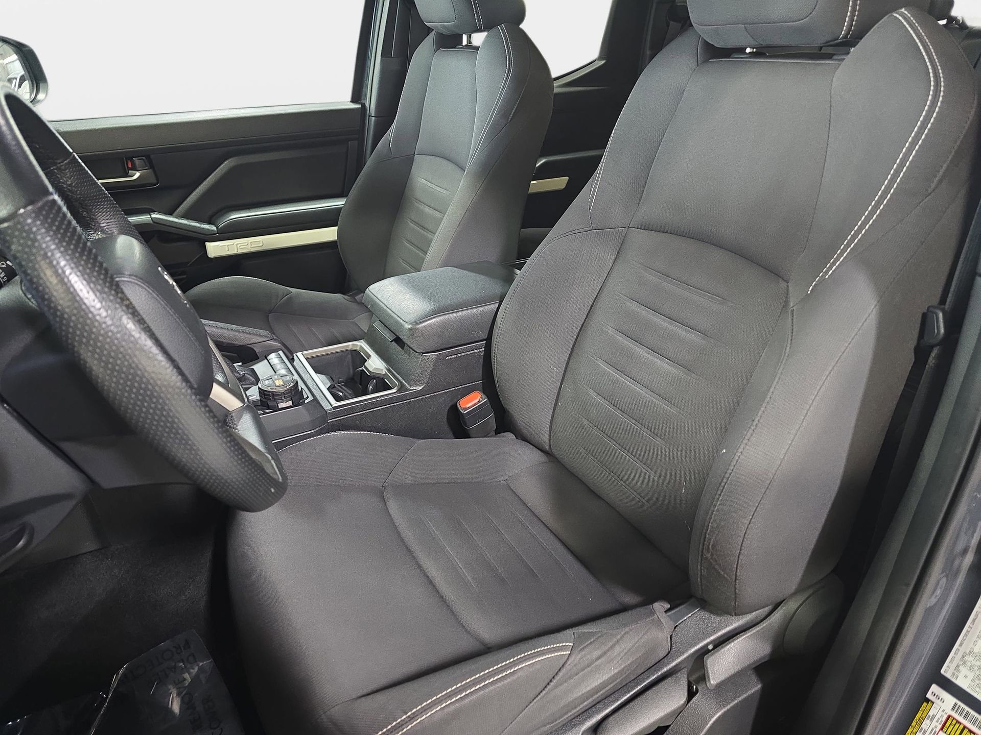 Used 2024 Toyota Tacoma TRD Off-Road AWD/4WD image 15