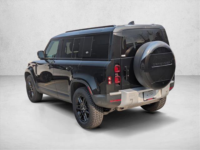 Used 2023 Land Rover Defender 110 S image 8