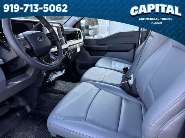 New 2026 Ford F550 4x4 Crew Cab image 21