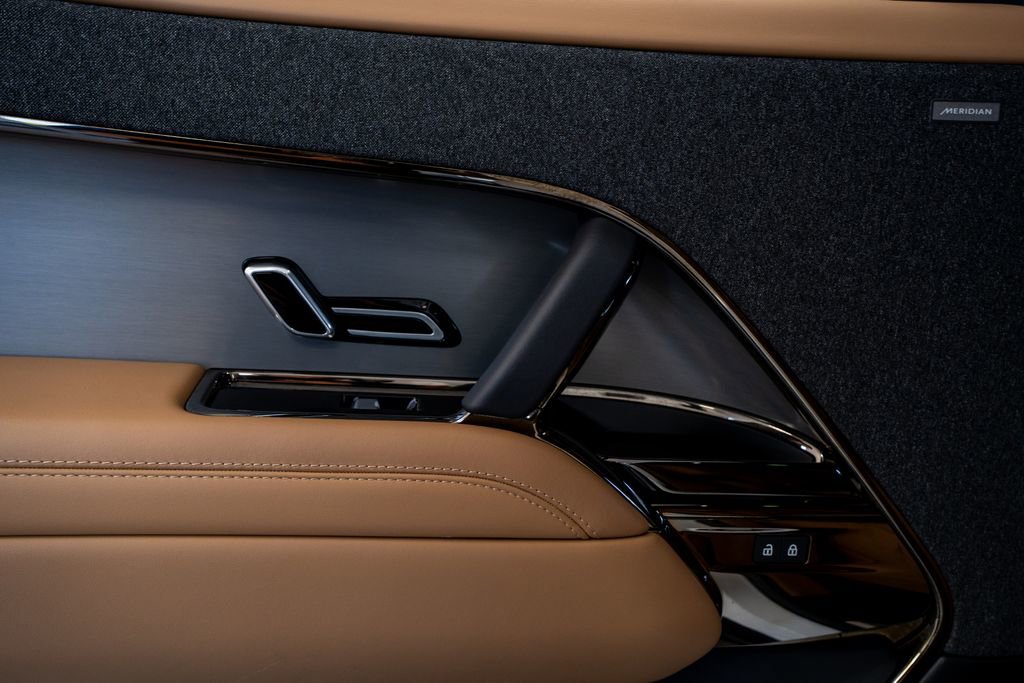 Used 2023 Land Rover Range Rover Sport SE image 49