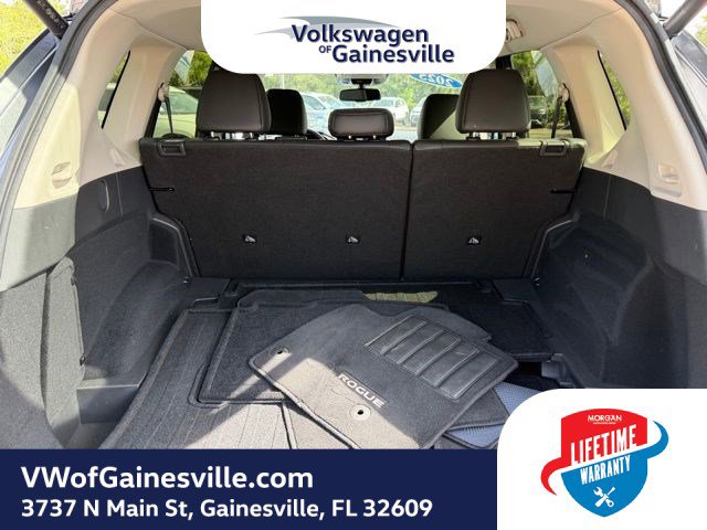 Used 2025 Nissan Rogue SL AWD/4WD image 7